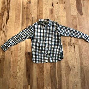 Men’s north face lightweight long sleeve button up. Blue, green, black, white.